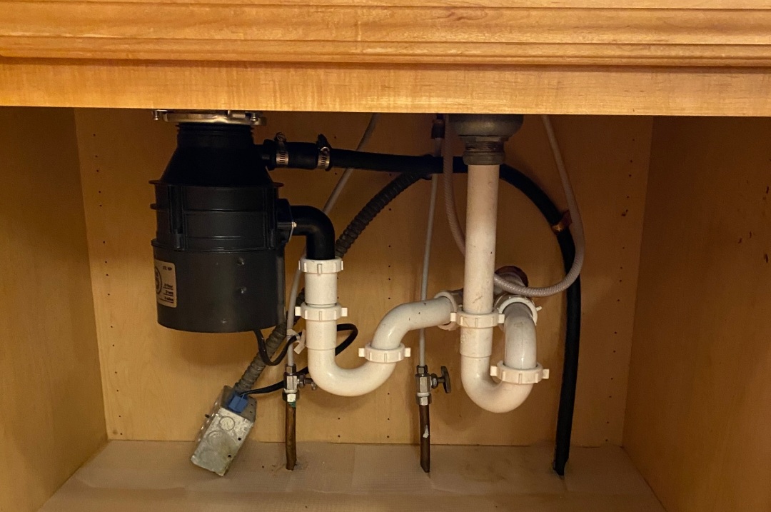 Kitchen Sink Garbage Disposal